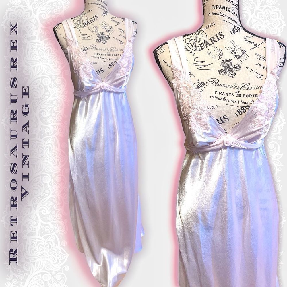 Vintage nightgown